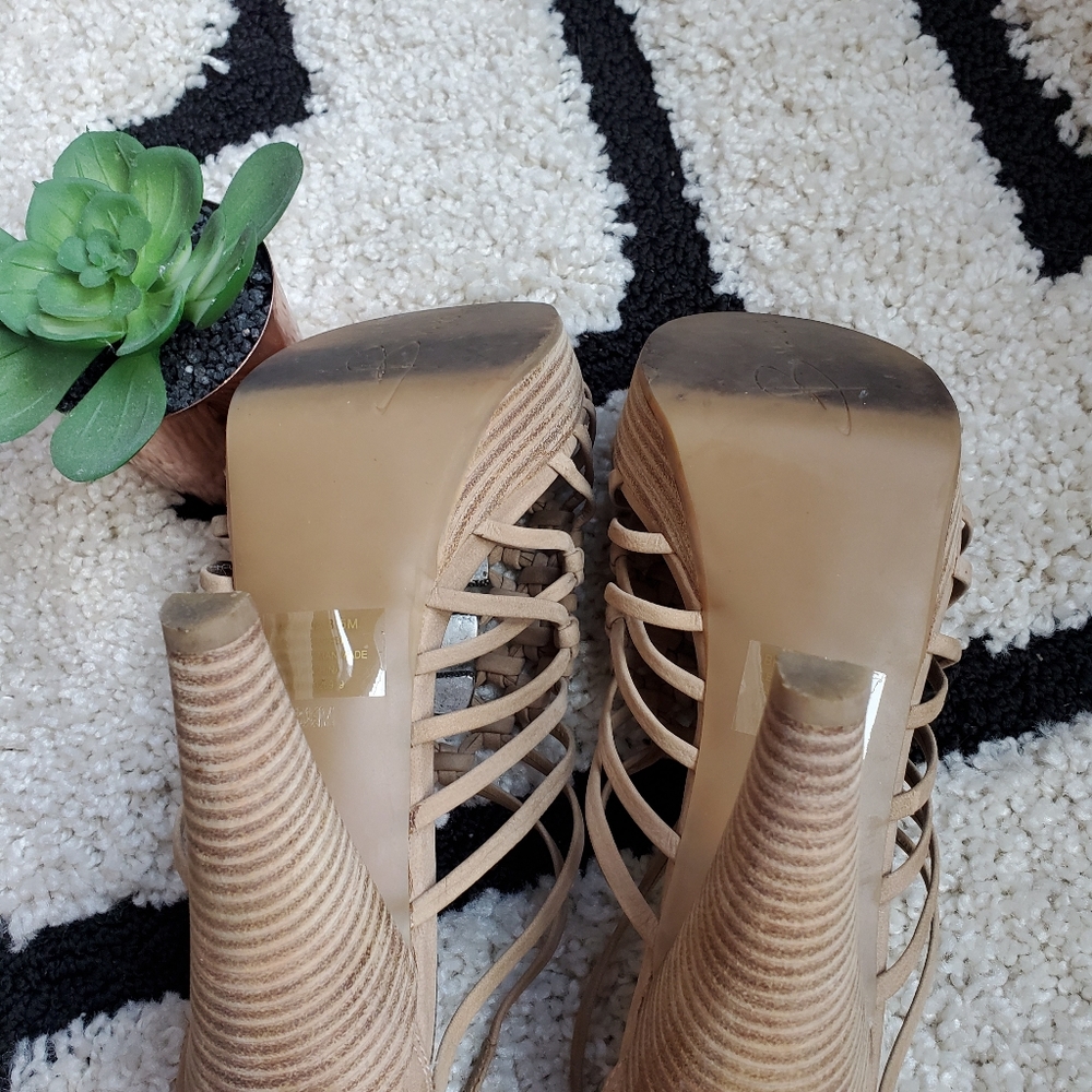 B Makowsky woven platform sandals - Picture 10 of 11